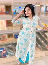 Mul Chanderi thread embroidered coord set in off white