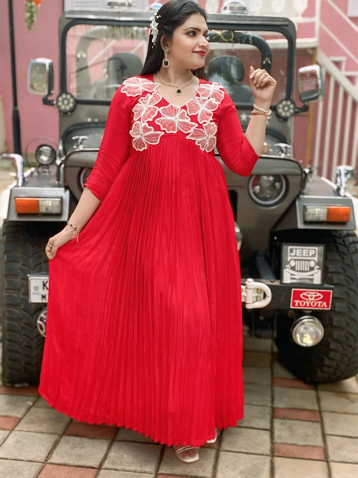 Chilly red fully pleated Alia cut gown with applique work